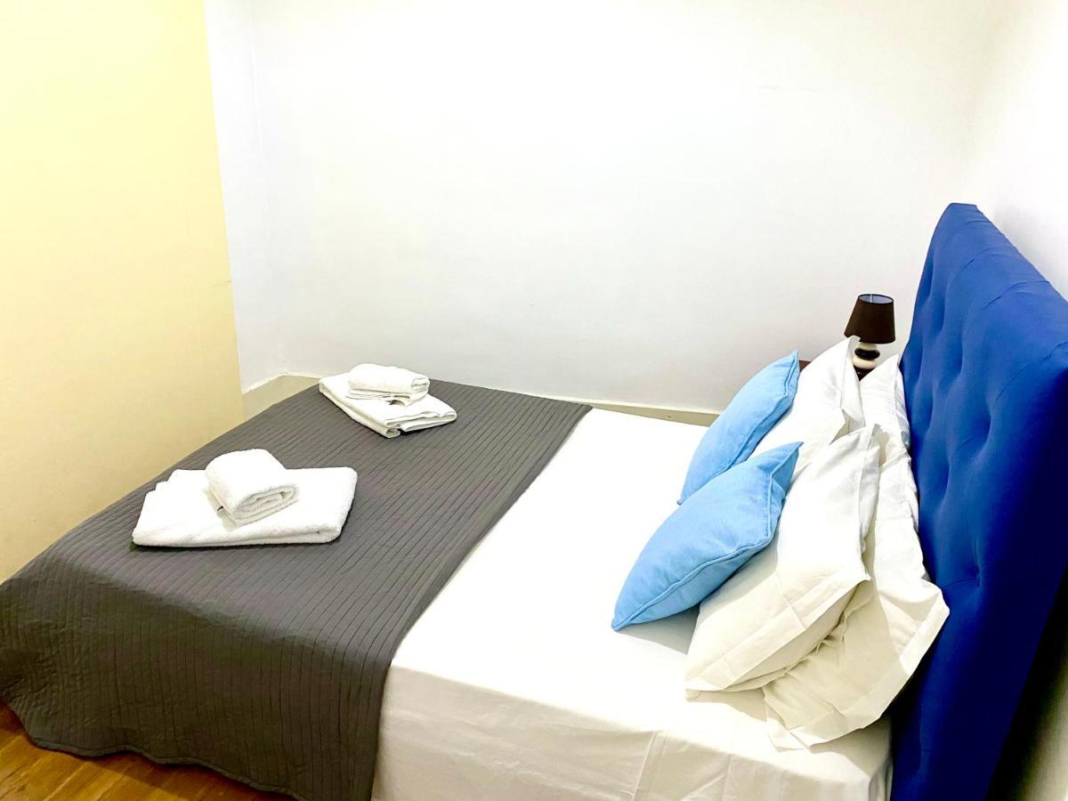 Relax Chiado 3 - Cute Little Double Room With Shared Bathroom Lisabona Exterior foto