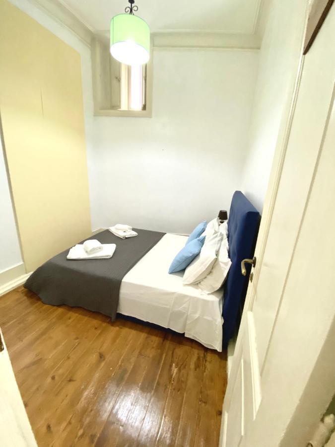Relax Chiado 3 - Cute Little Double Room With Shared Bathroom Lisabona Exterior foto