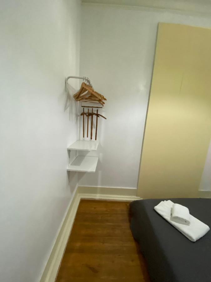 Relax Chiado 3 - Cute Little Double Room With Shared Bathroom Lisabona Exterior foto